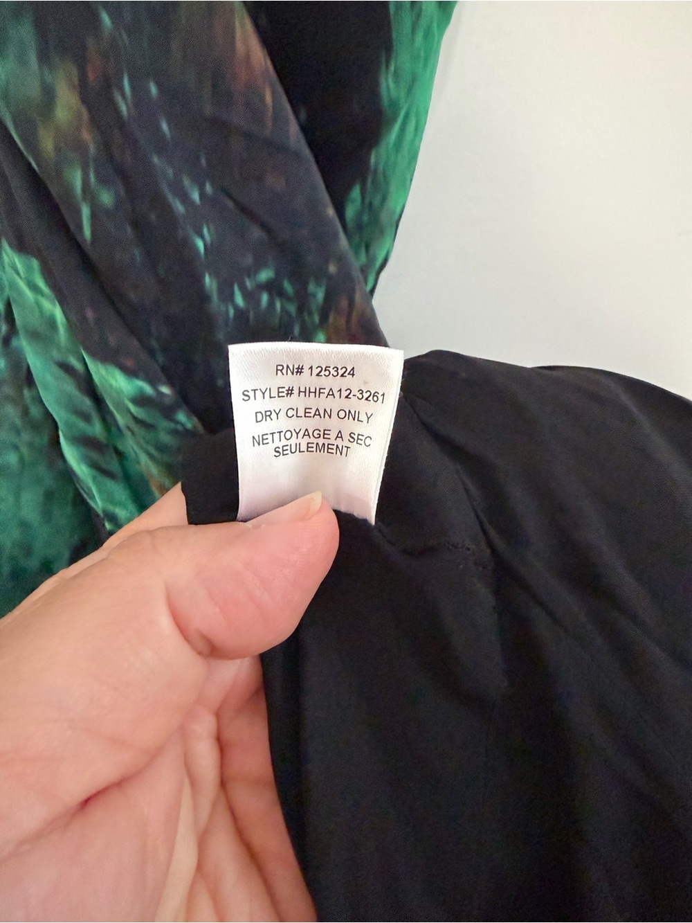 Haute Hippie NWT 100% Silk Emerald Abstract Ruffle Maxi Dress Gown - Picture 3 of 11